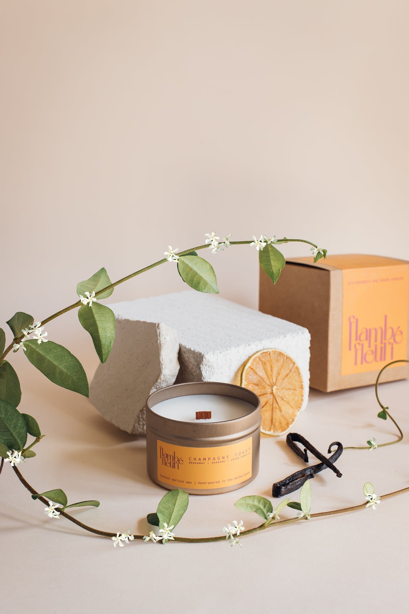 Non toxic, vegan Candle with decorative elements on a neutral background. Wooden wick, Jasmin, Vanilla, Bergamot